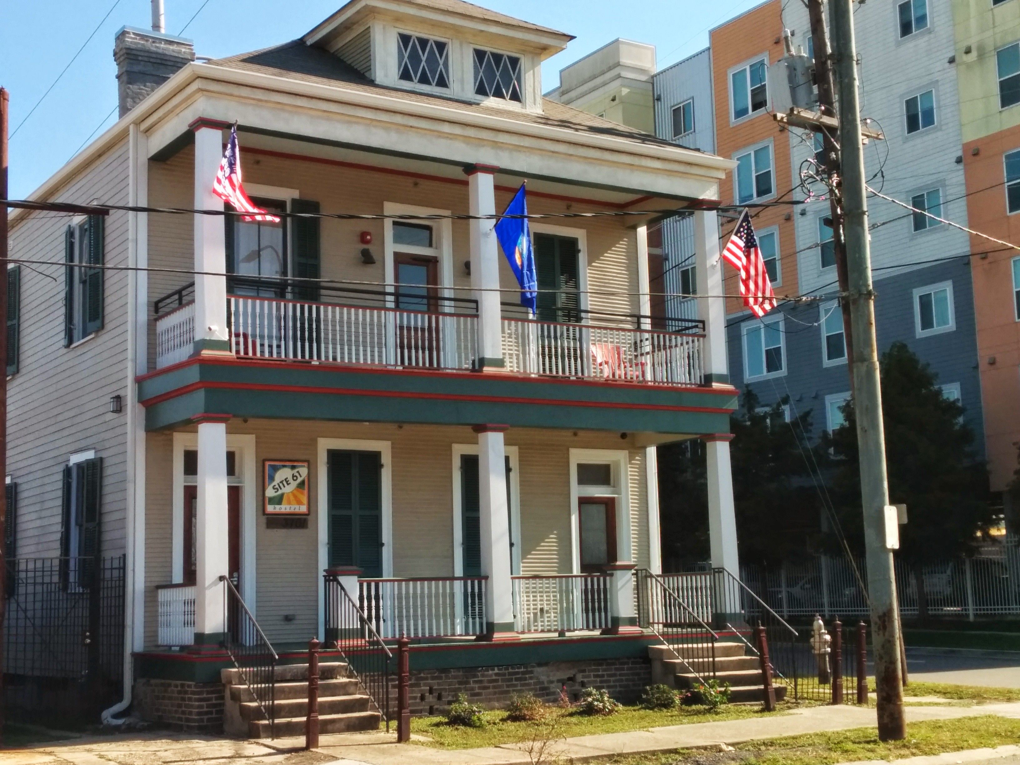 hostels in new orleans